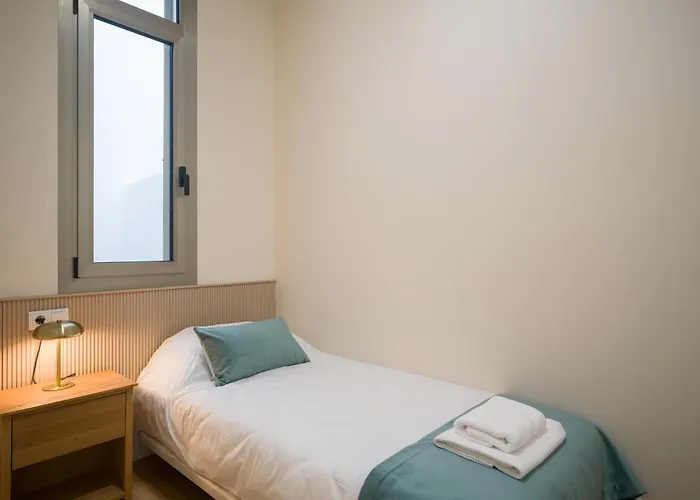 Casa Mft アパートホテル 3*