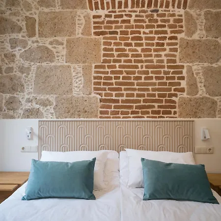 Aparthotel Casa Mft *